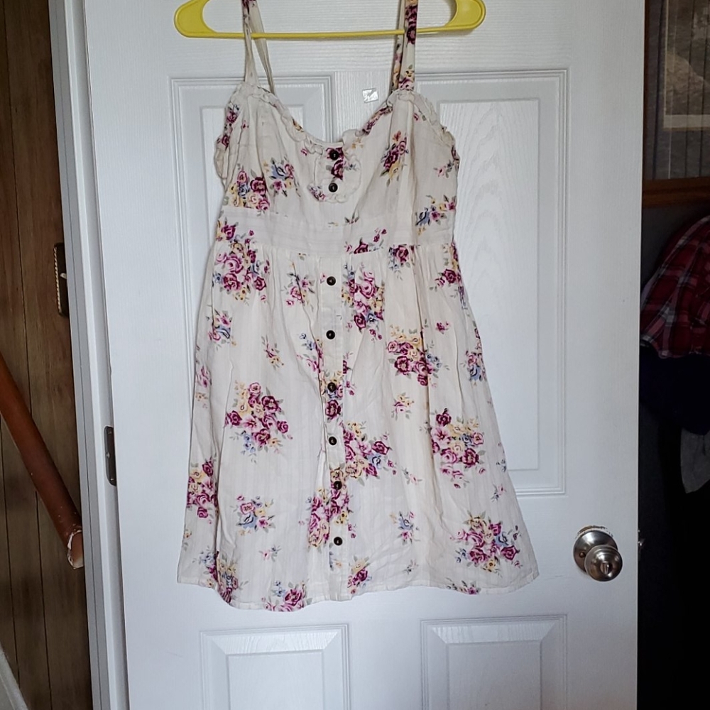 Charlotte Russe flower flowy summer dress